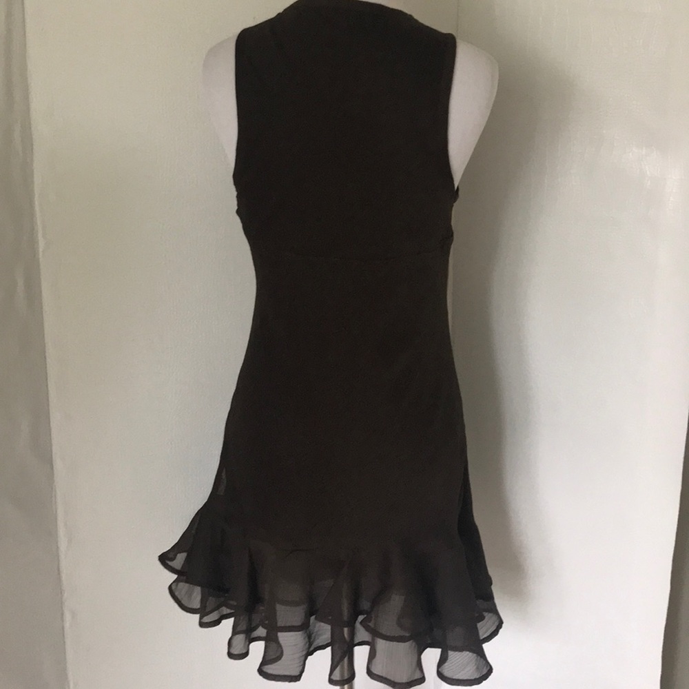 BROWN SILK DRESS. - Picture 5 of 8